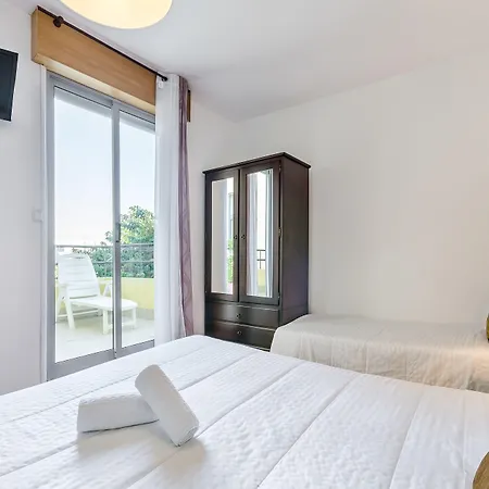 Santa Clara 3*